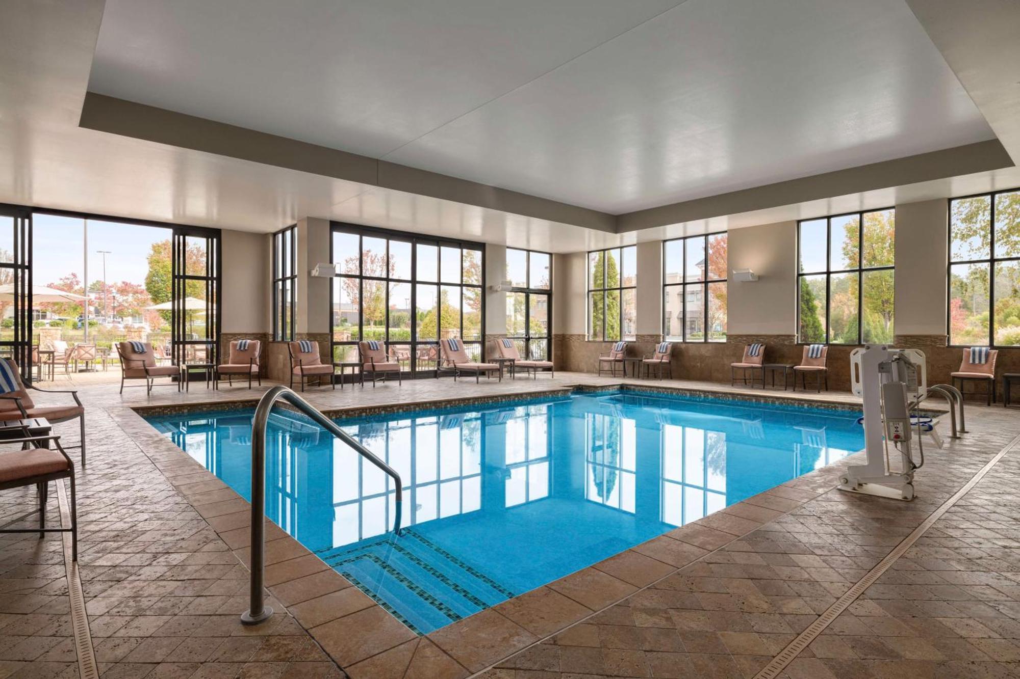 Embassy Hamilton Place 4* Chattanooga